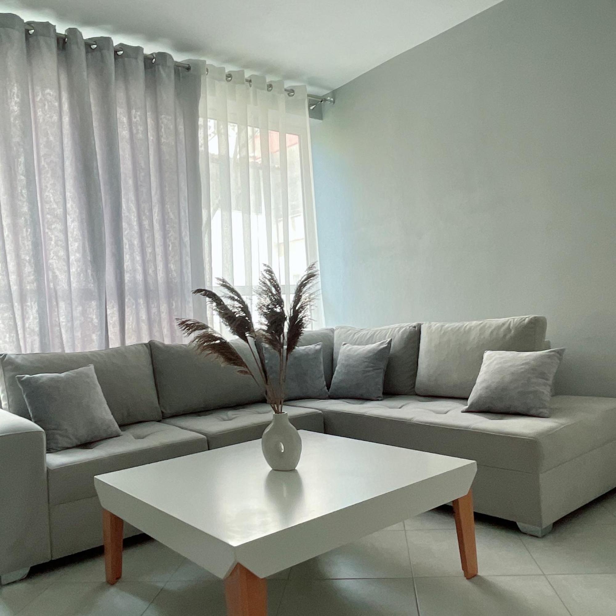 Odore Di Mare Apartments Sarandë Exterior foto